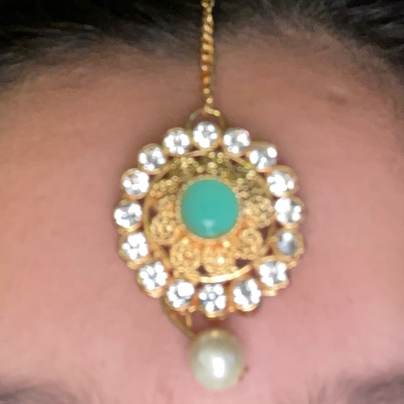 Indian/Nepali Sirbandi (Headpiece) - Picture 8 of 14